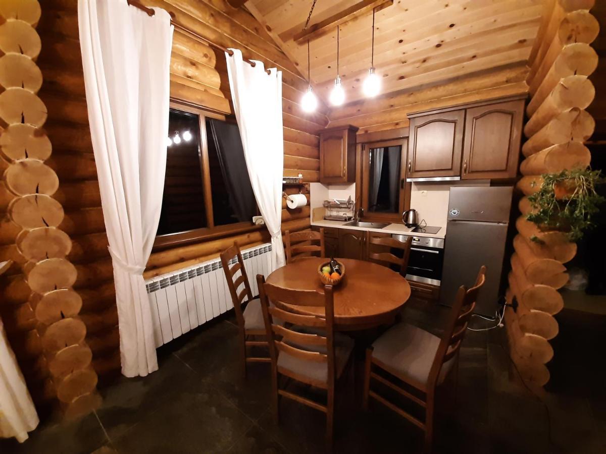Къщи За Гости Под Звездите Pamporovo Exterior photo